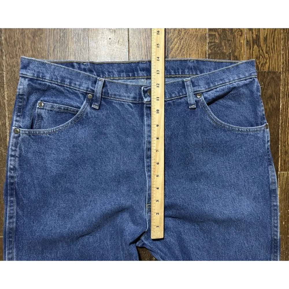 Wrangler Blue Ridge Blue Jeans Men's Size 38x34 Straight Leg 1039BRCDW